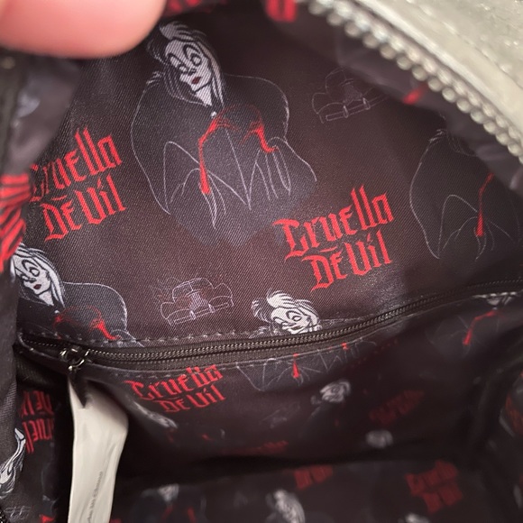 NWOT Disney Loungefly retired mini back pack and wallet! - Picture 10 of 13